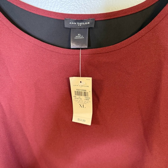 Ann Taylor Split Back Sleeveless Top Merlot Size XL Oversized NWT Office - Picture 2 of 11